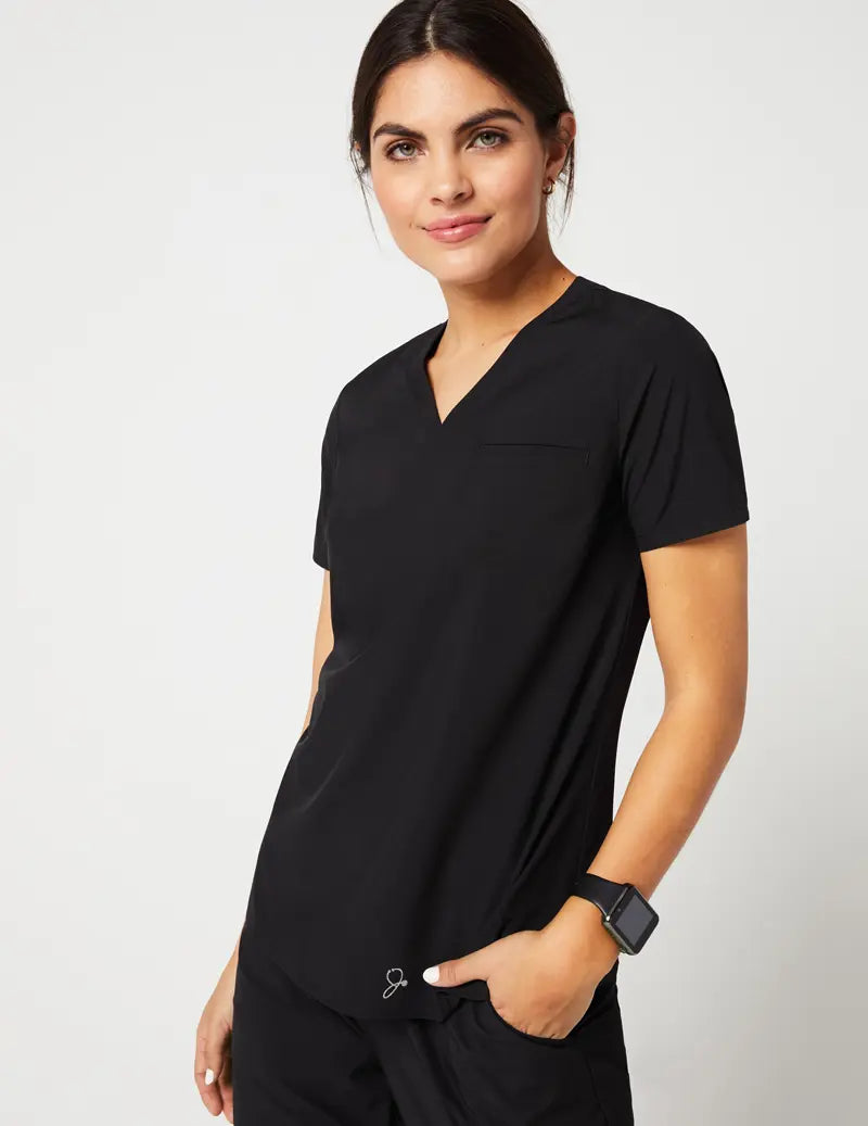 Jaanuu Women's Stride Ribbed V-Neck Top - Black